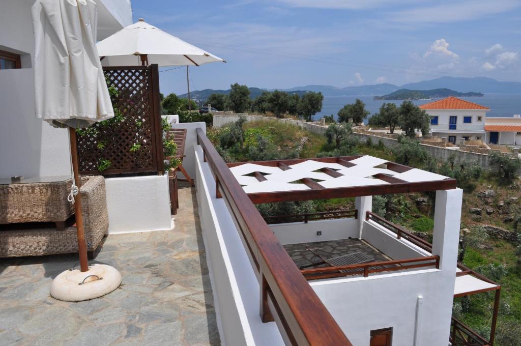 Villa Kim Achladies  ภายนอก รูปภาพ